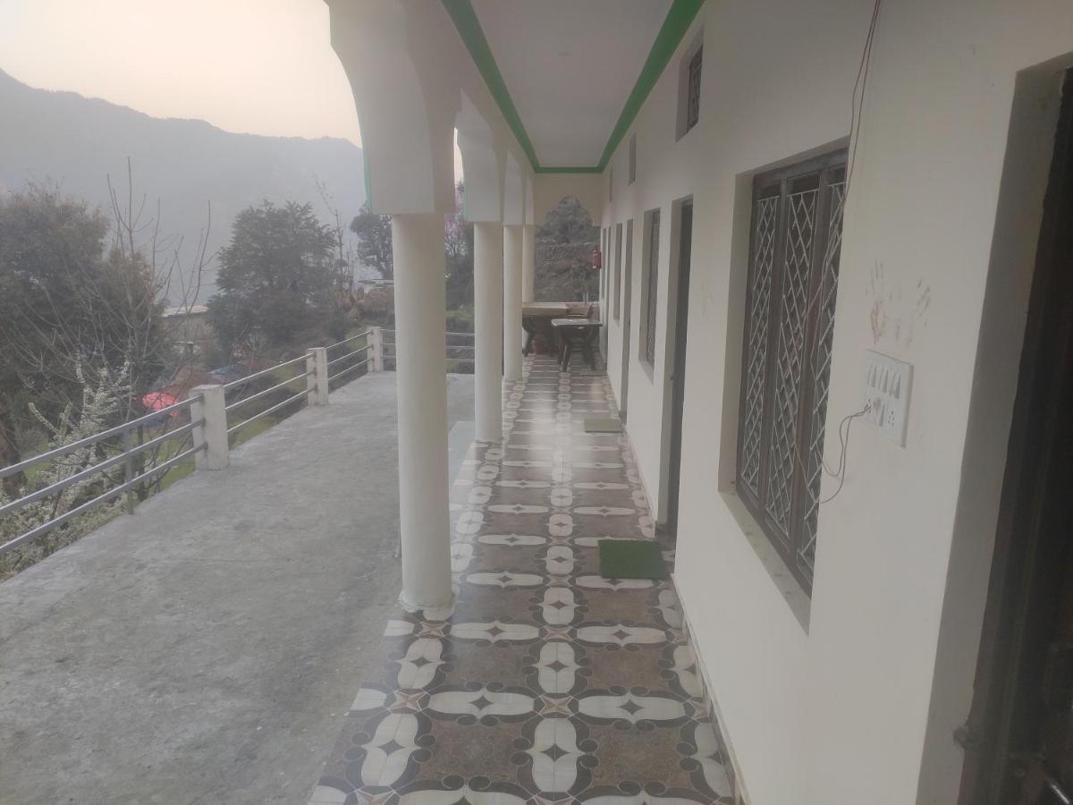 Prince Homestay & Restaurant Rudraprayāg Buitenkant foto