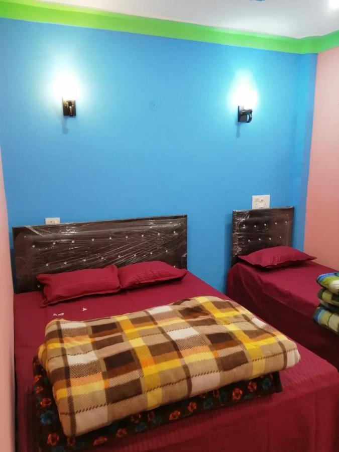 Prince Homestay & Restaurant Rudraprayāg Buitenkant foto