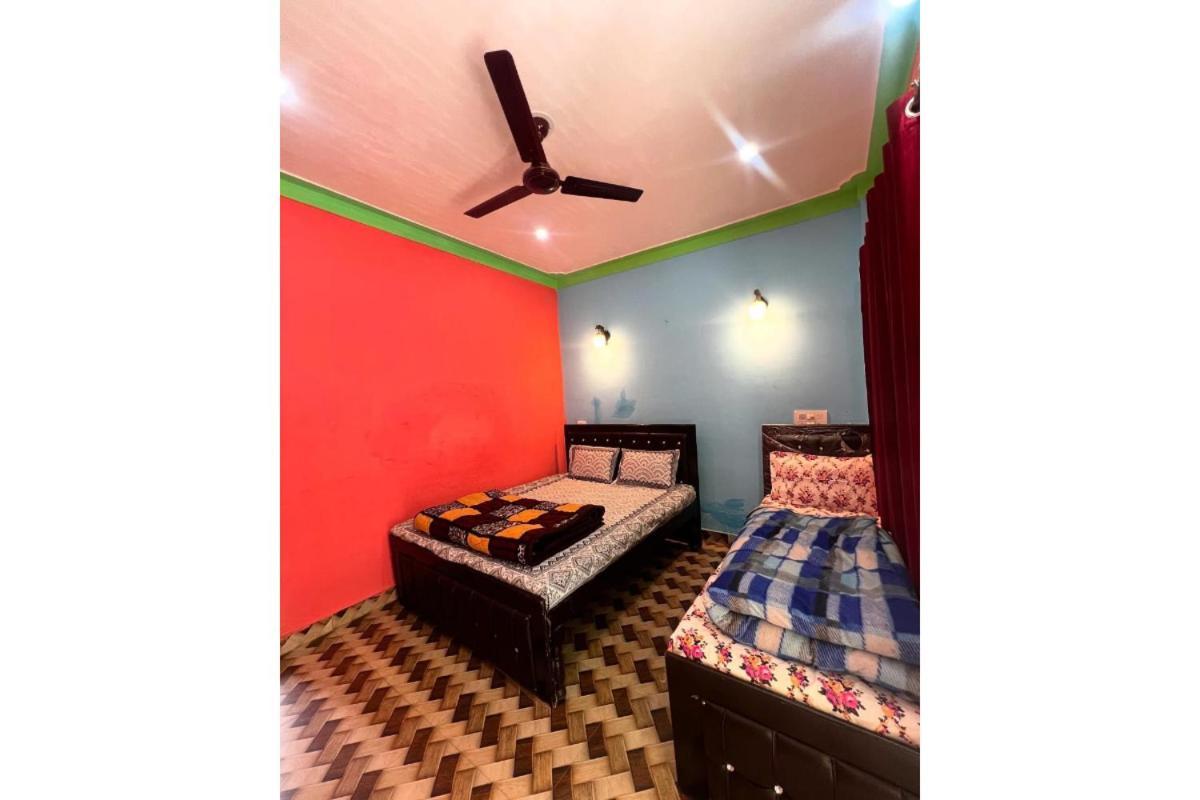 Prince Homestay & Restaurant Rudraprayāg Buitenkant foto
