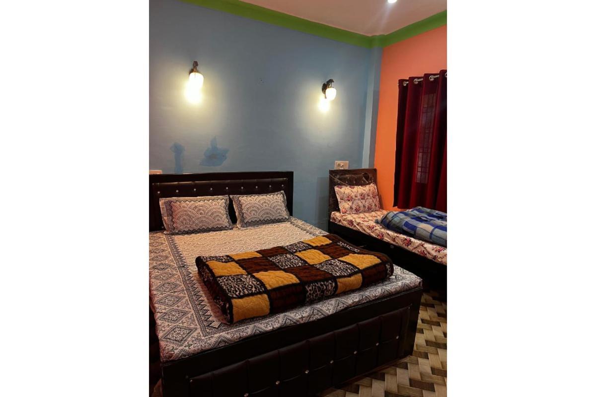 Prince Homestay & Restaurant Rudraprayāg Buitenkant foto