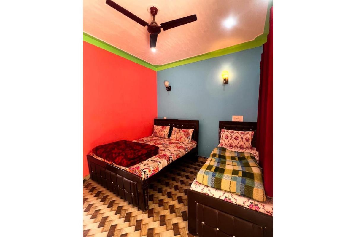 Prince Homestay & Restaurant Rudraprayāg Buitenkant foto